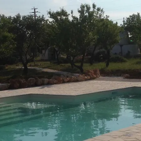 Primavera Villa Ostuni